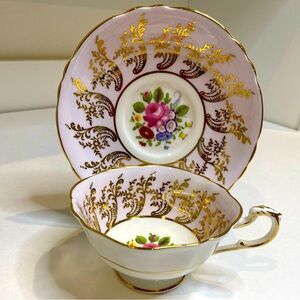 EUC Vtg Paragon Bone China Teacup and Saucer in Pink with Florals and Gold Queen